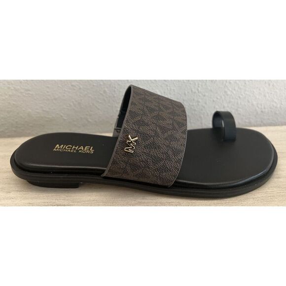 Michael Kors Brown Signature Sandals Slides Sz 6.5 Gold MK Big Toe Strap - Picture 4 of 8